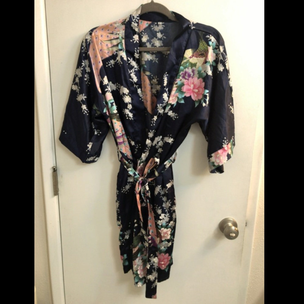 Luvrobes Women’s Kimono Robe with Pockets